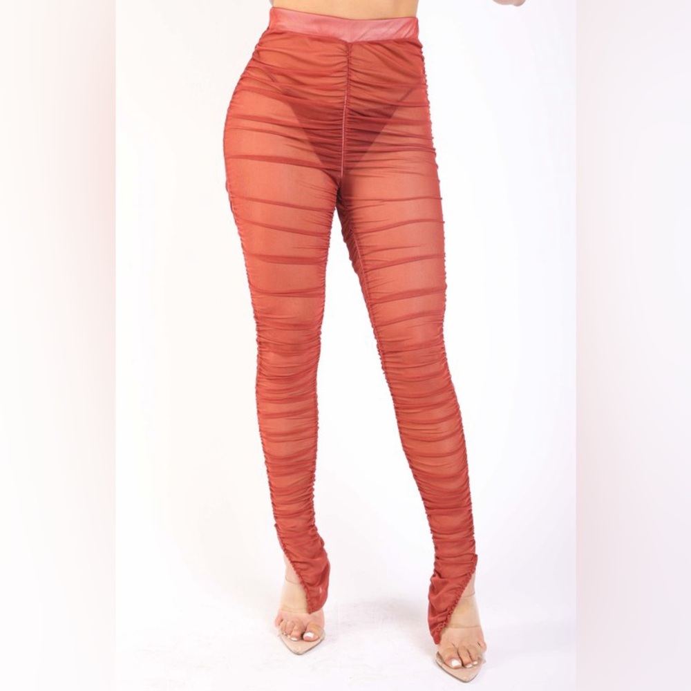 357B-TERRA COTTA. Ruched High-Waisted Mesh Leggings